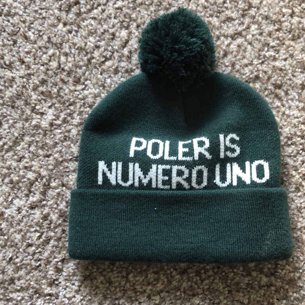 Poler hat